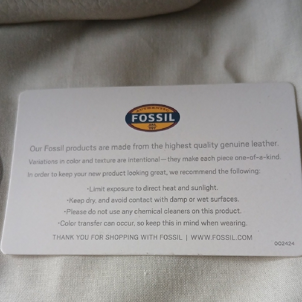Fossil Leather Sydney Crossbody Bag - Picture 3 of 9